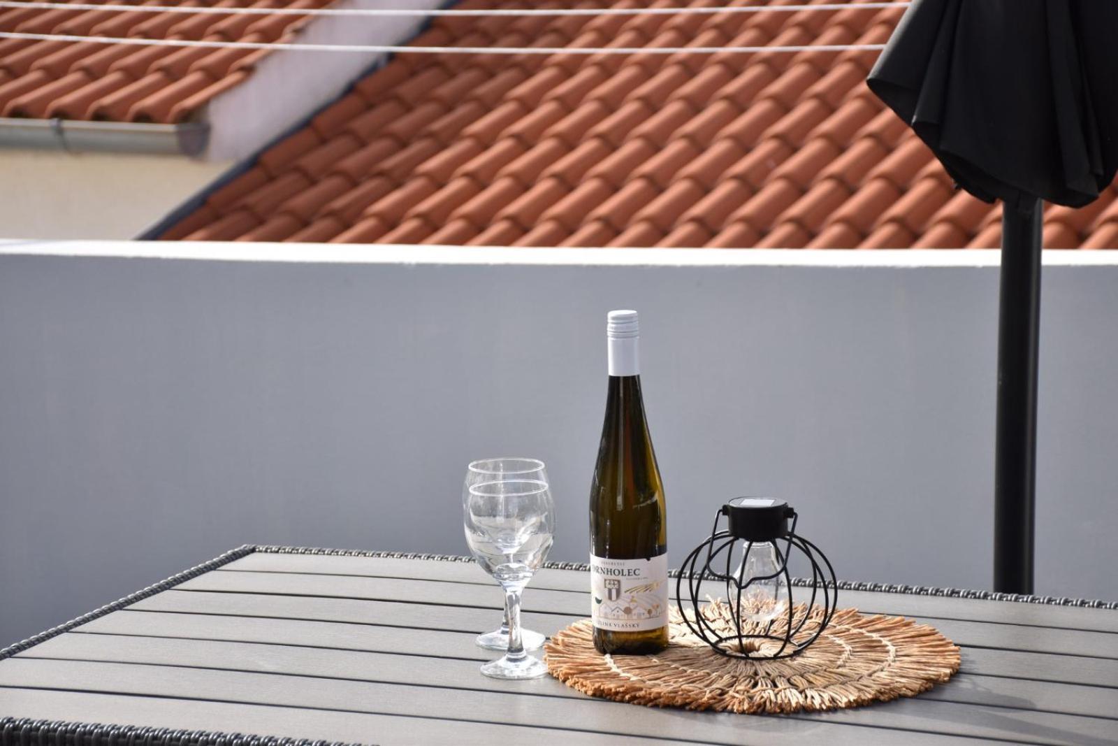 Ferienwohnung Apartman Lucana Tribalj Exterior foto